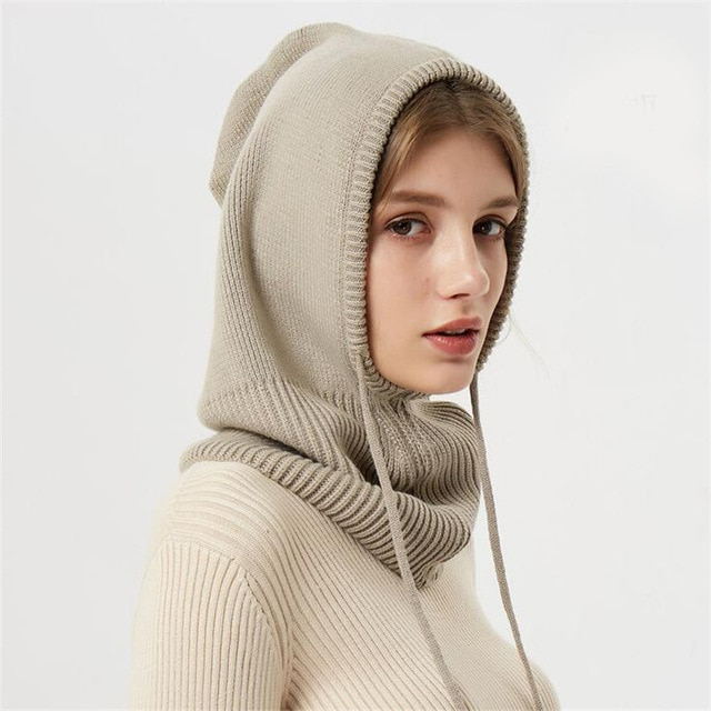Luxurious Wool Winter Beanie with Adjustable Fit