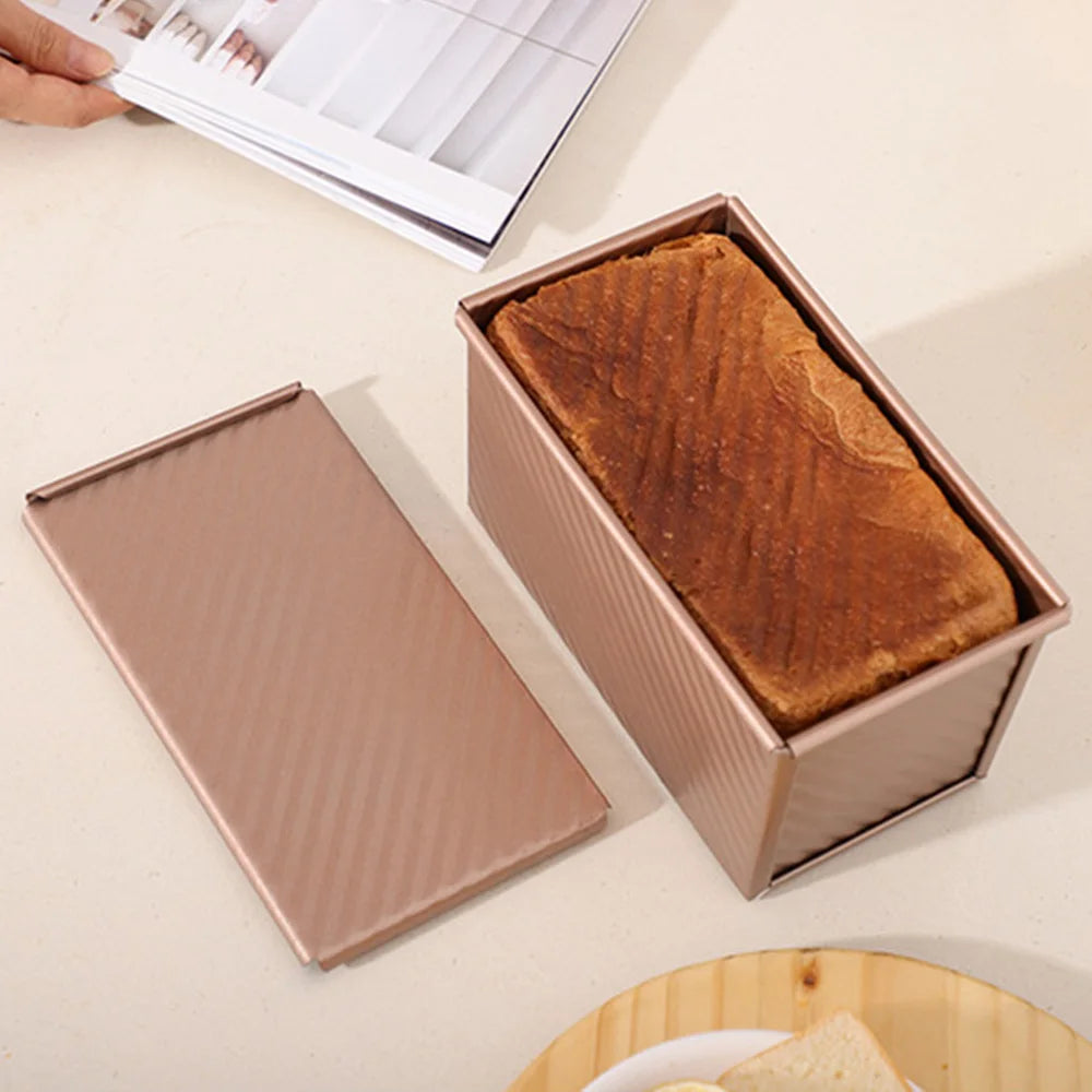 Non-Stick Bakeware Set with Lid - 2 Pieces in Rose Gold
