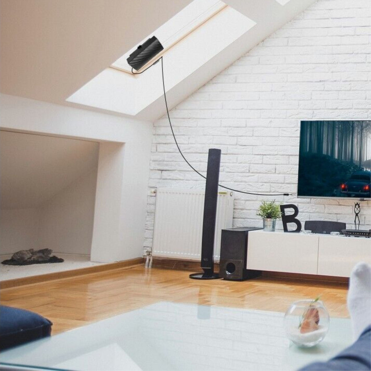 High-Definition Indoor TV Antenna – Exceptional Signal Quality