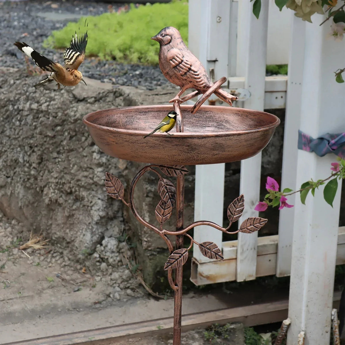 Garden Bird Bath Decorative Metal Ground Spike