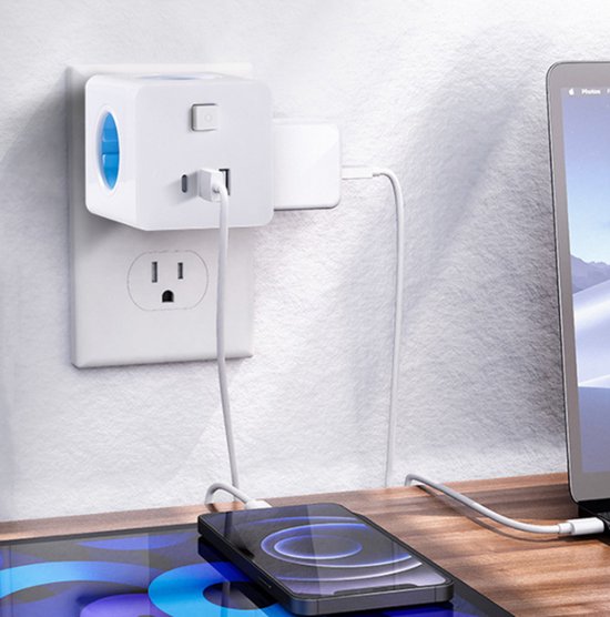 Power Strip Cube Space-Saving 4 Outlets & USB