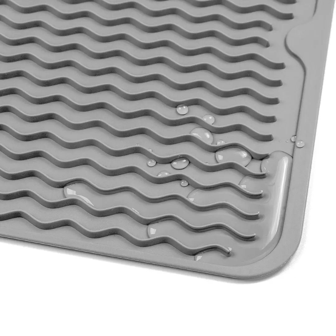 Silicone Drying Mat Ribbed Drainage Heat Resistant & BPA-Free