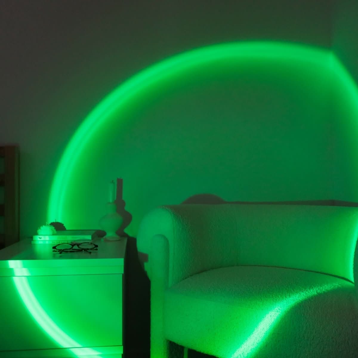 Sunset Projection Lamp 16 Colors Rotating Head USB Remote