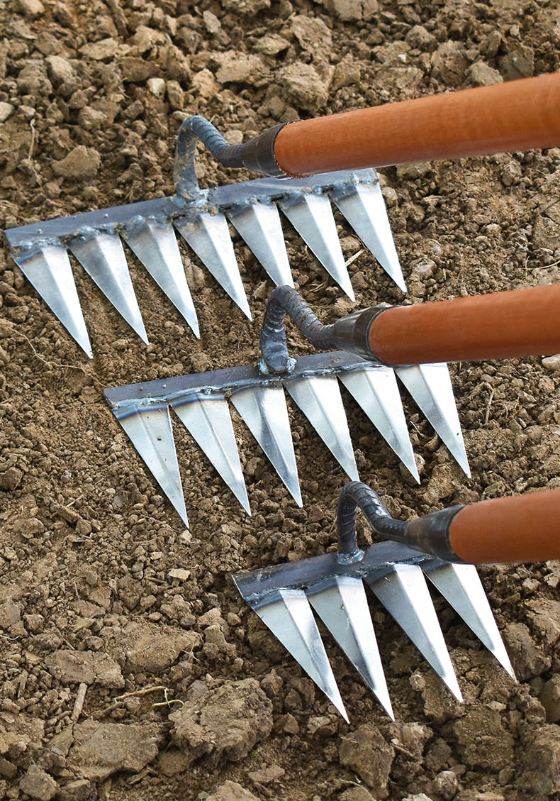 Weed Rake Carbon Steel Sharp Tines Rust Resistant