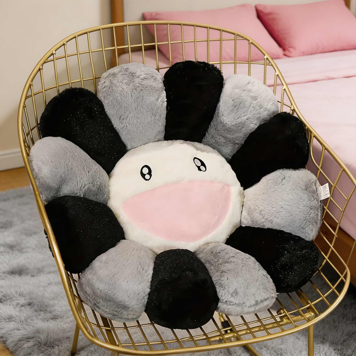 Cheerful Sunflower Plush Decorative Pillow for Home Comfort